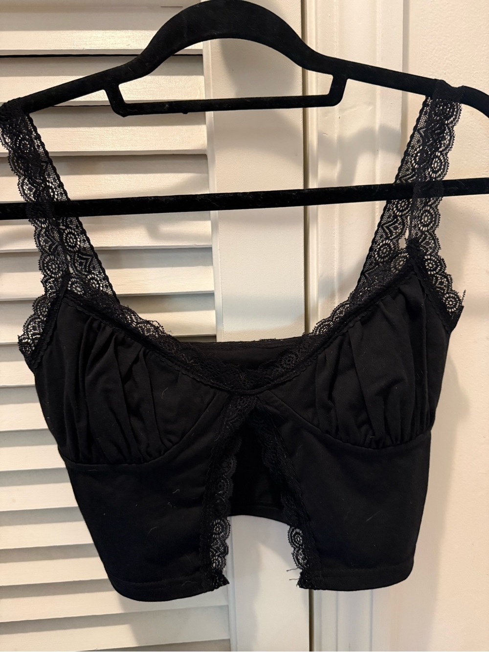 Black Lace-Trim Bralette Crop Top